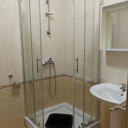 Olive Island Neviđane