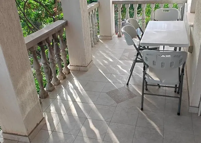 Olive Island Lägenhet