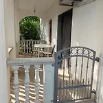 Olive Island Apartamento *