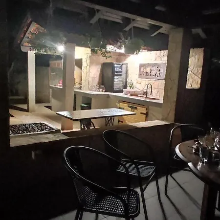 Apartment Olive Island Nevidane