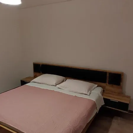 Olive Island Apartmán