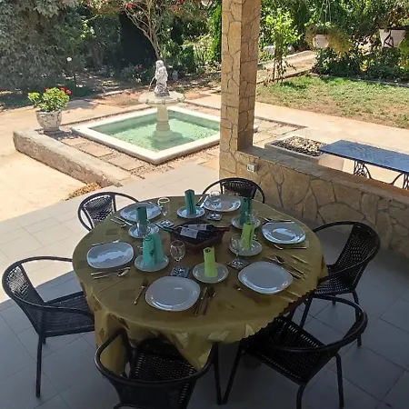 Olive Island شقة