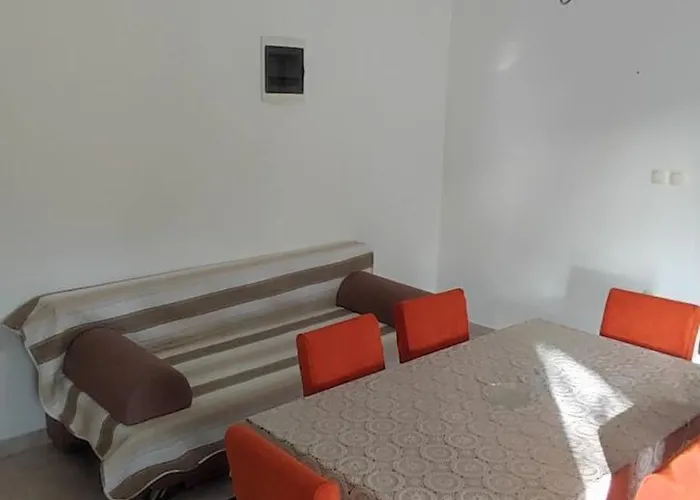 아파트 Olive Island Neviđane