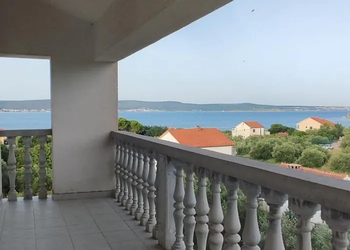 Olive Island * Neviđane