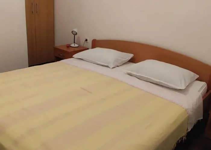 Olive Island Neviđane