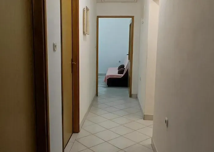 Olive Island 아파트 Neviđane